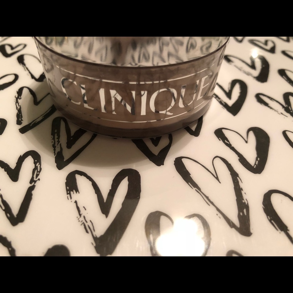 Clinique Powder Foundation